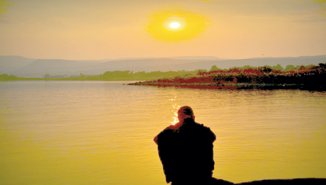 PÂQUES, D'ABORD UN SILENCE…